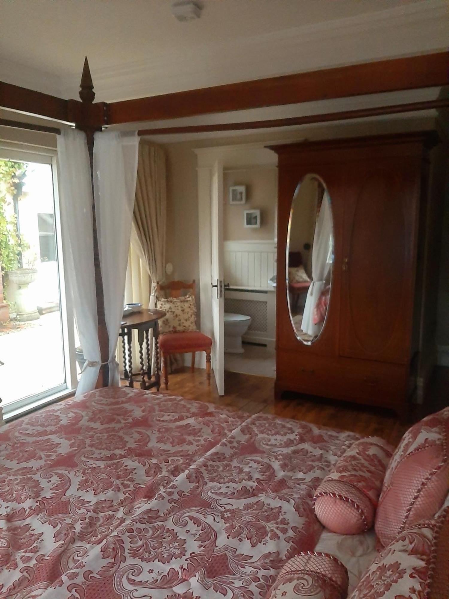 Riverside Lodge Carlingford Ngoại thất bức ảnh
