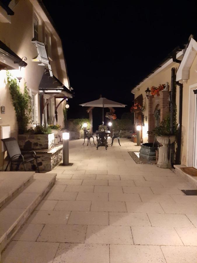 Riverside Lodge Carlingford Ngoại thất bức ảnh